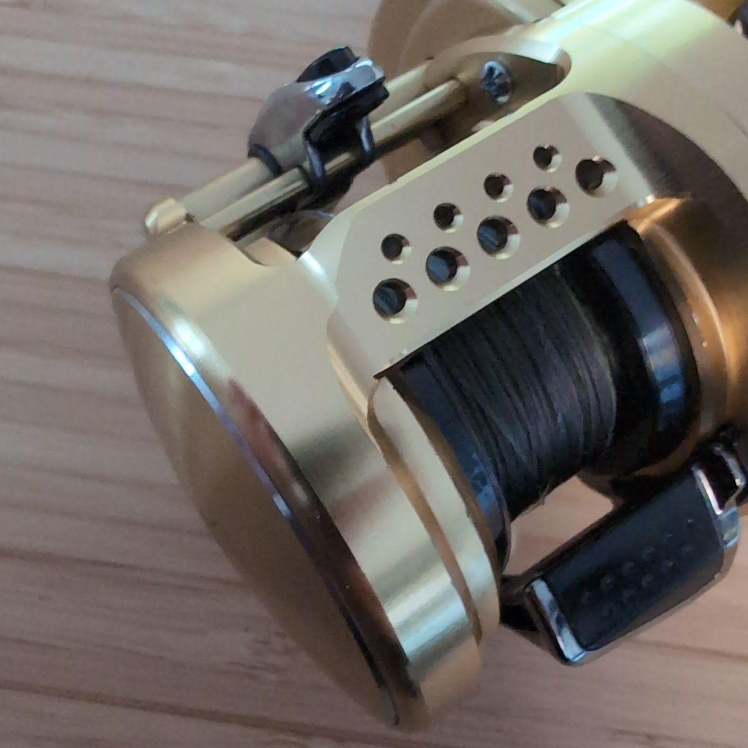 15 OCEA CONQUEST 200HG 両軸リール LIVREカスタム