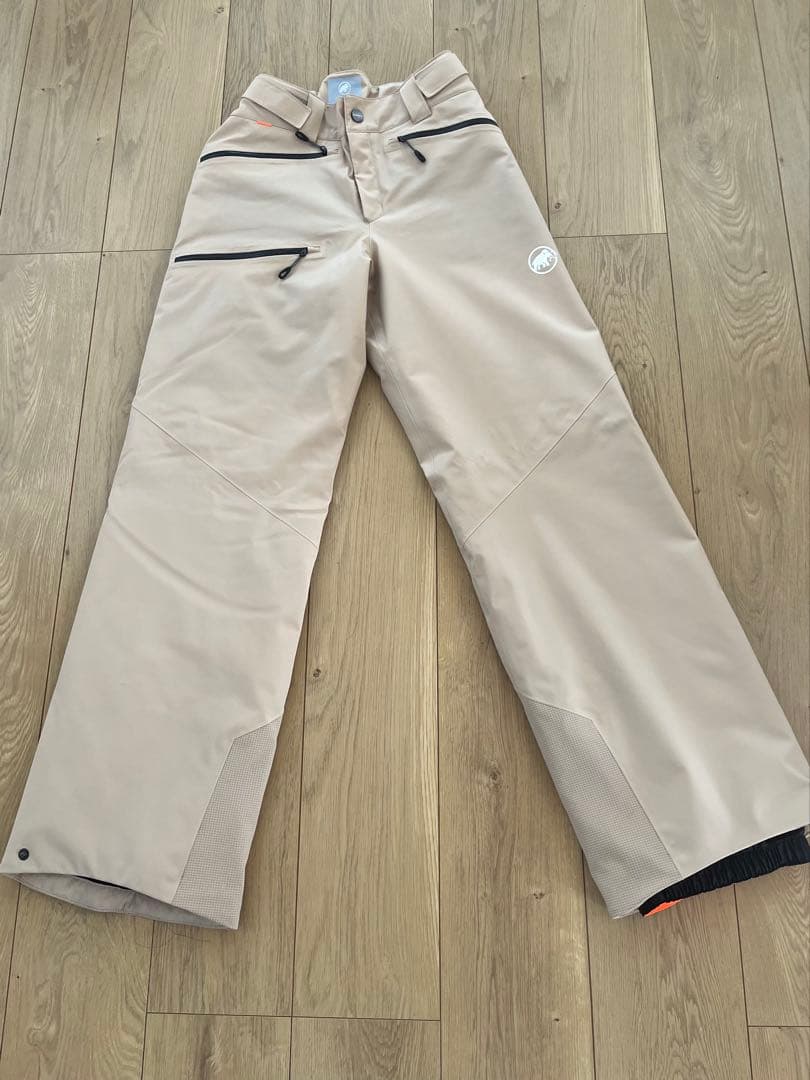 お値下げ中【マムート】ベージュ スキースノーボードパンツ•メンズXS