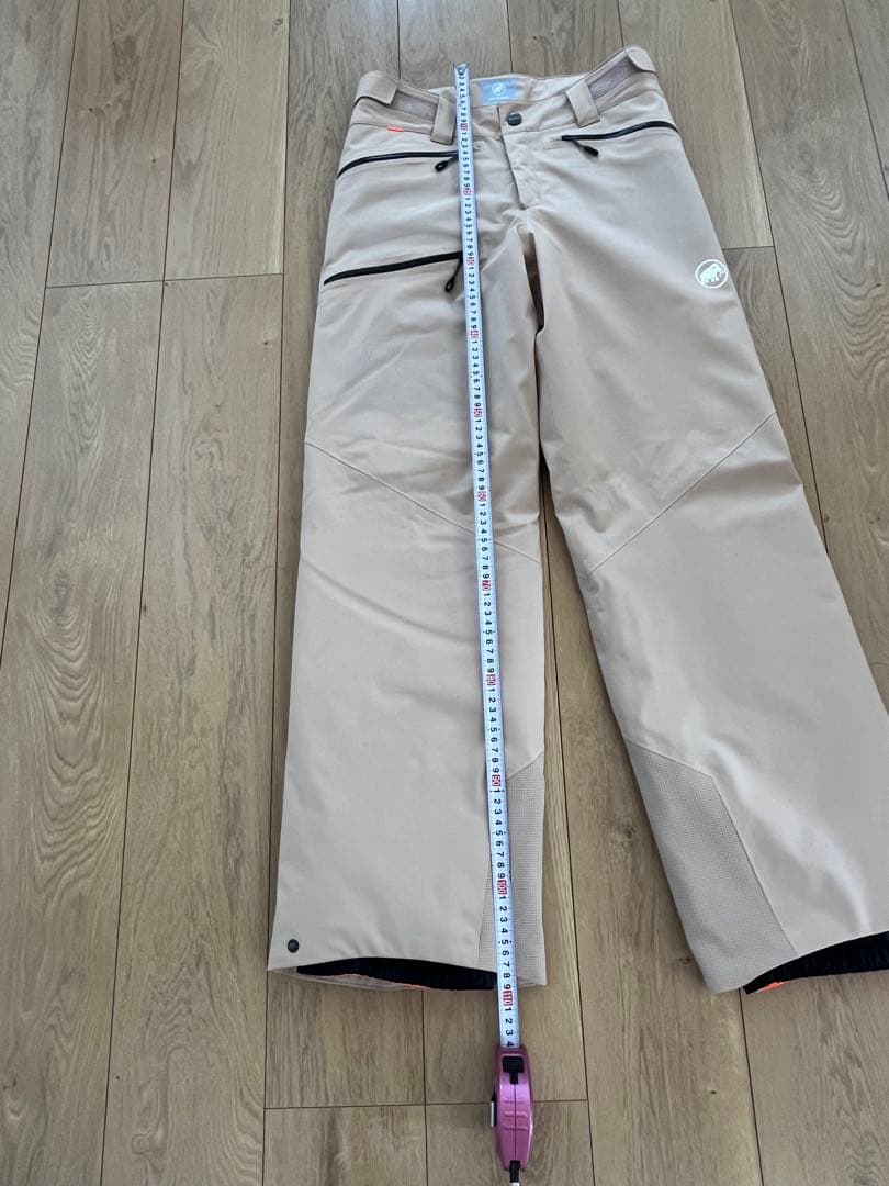 お値下げ中【マムート】ベージュ スキースノーボードパンツ•メンズXS