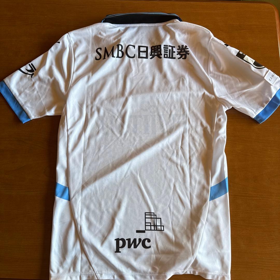 川崎フロンターレ　全選手サイン入り　ユニフォーム