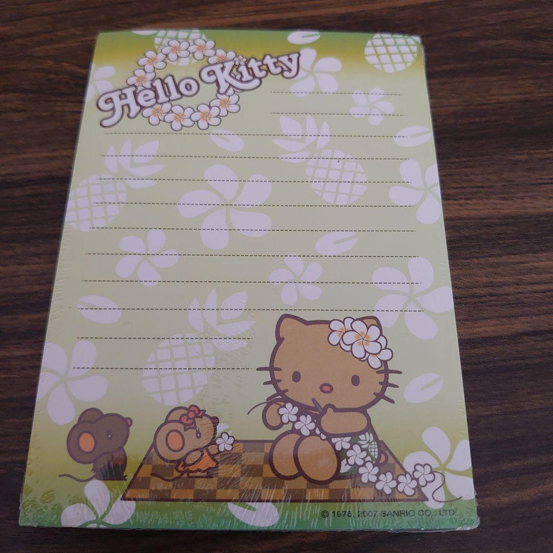 m*n様 新品未使用♡海外限定 ハローキティ 日焼けメモ♪レイの花輪②
