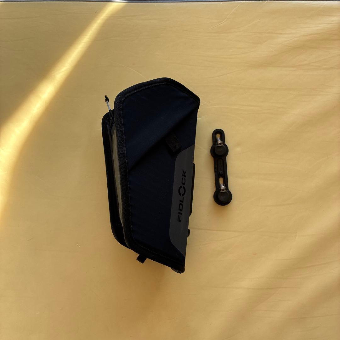 FIDLOCK TWIST ESSENTIAL BAG Mサイズ