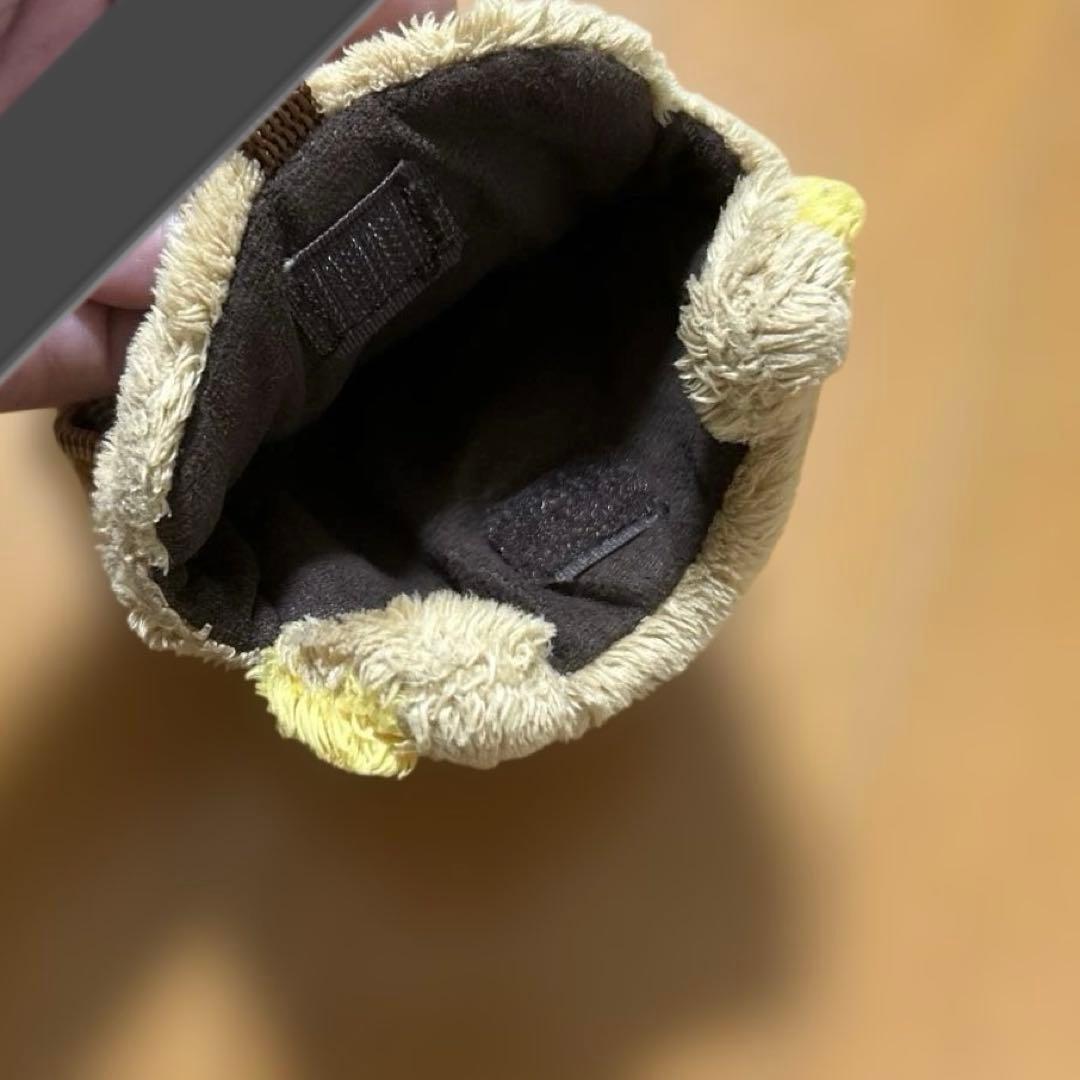 リラックマ　カラビナ付き　スマホポーチ