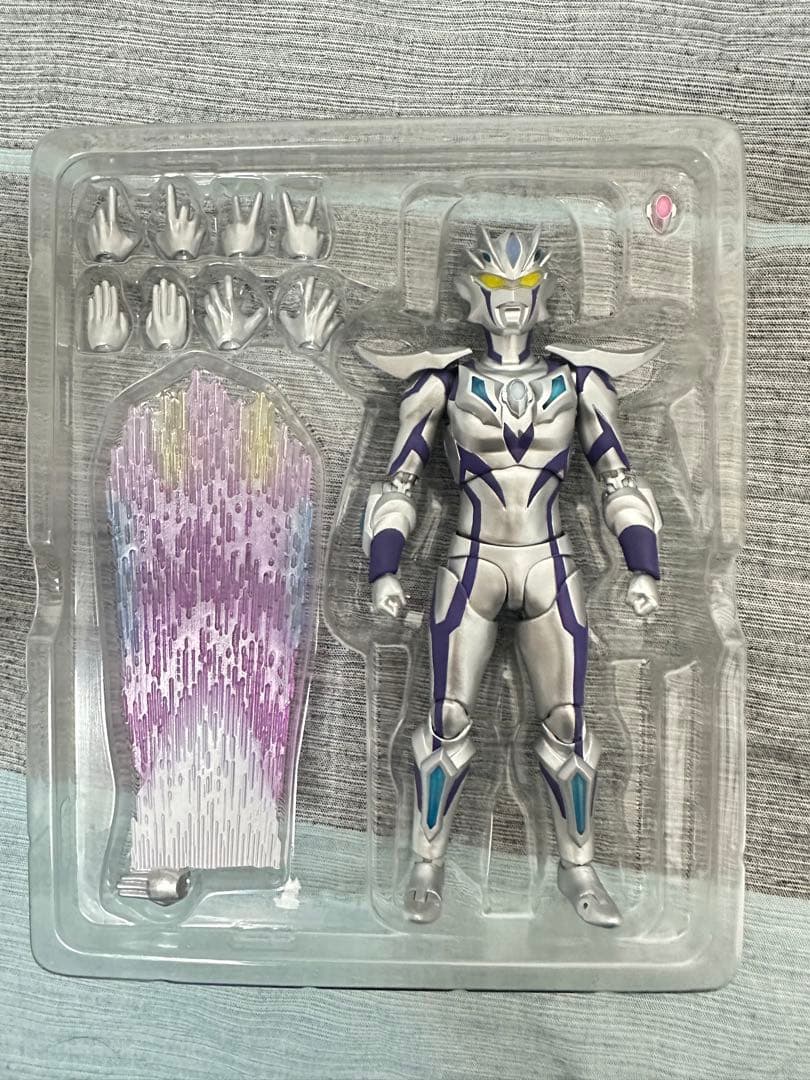 S.H.Figuarts ウルトラマンゼロ　ビヨンド