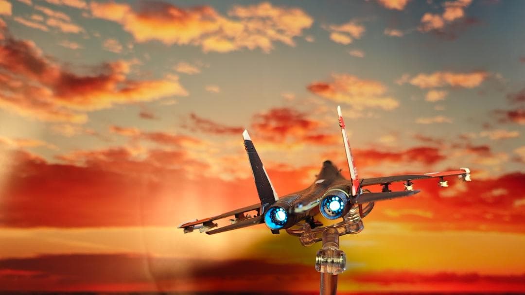 1/144 エースコンバット Su-30 ミハイ仕様 仕上げ改造品 電飾