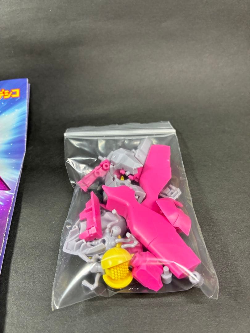 【完成品】モデロイド機動戦艦ナデシコ　エステバリス0G戦フレーム塗装済み完成品