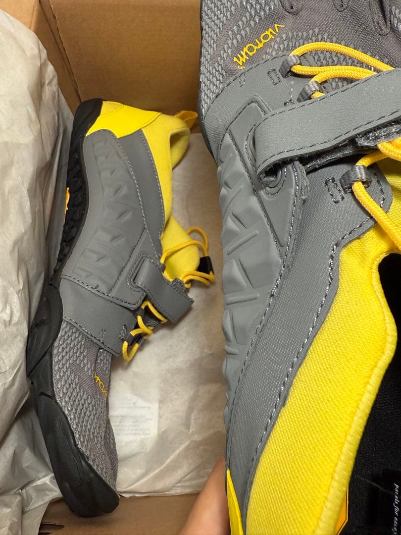 Vibram ビブラム FiveFingers 26.5cmグレー/イエロー