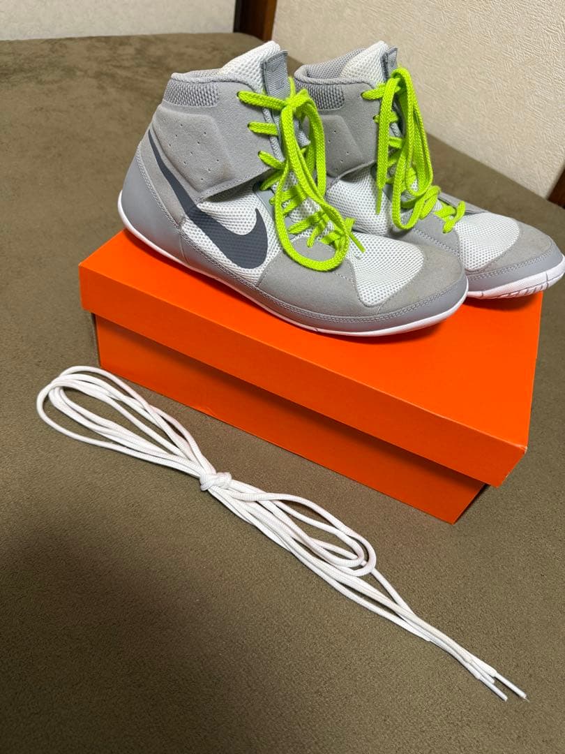 ナイキ　NIKE ボクシングシューズ レスリングシューズ　箱、紐付き　27cm
