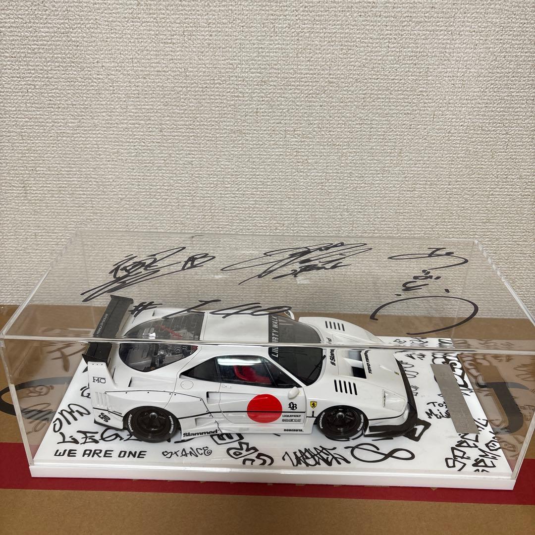 LIBEATY WALK F40 1/18リバティーウォーク限定