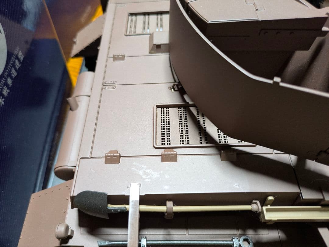 アシェット 週刊 ガールズ&パンツァー Ⅳ号戦車 H型D型改1〜100号　完成品