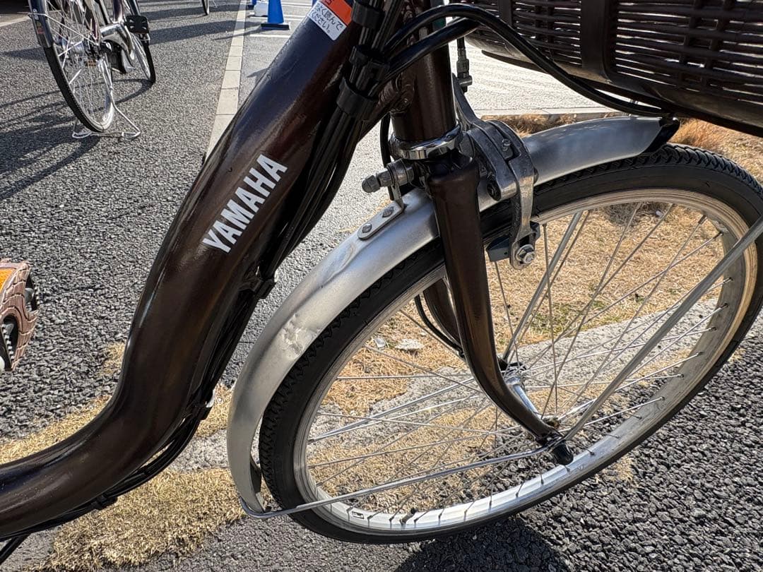 中古24インチYAMAHA電動アシスト自転車　8.7Ah 大阪　040番