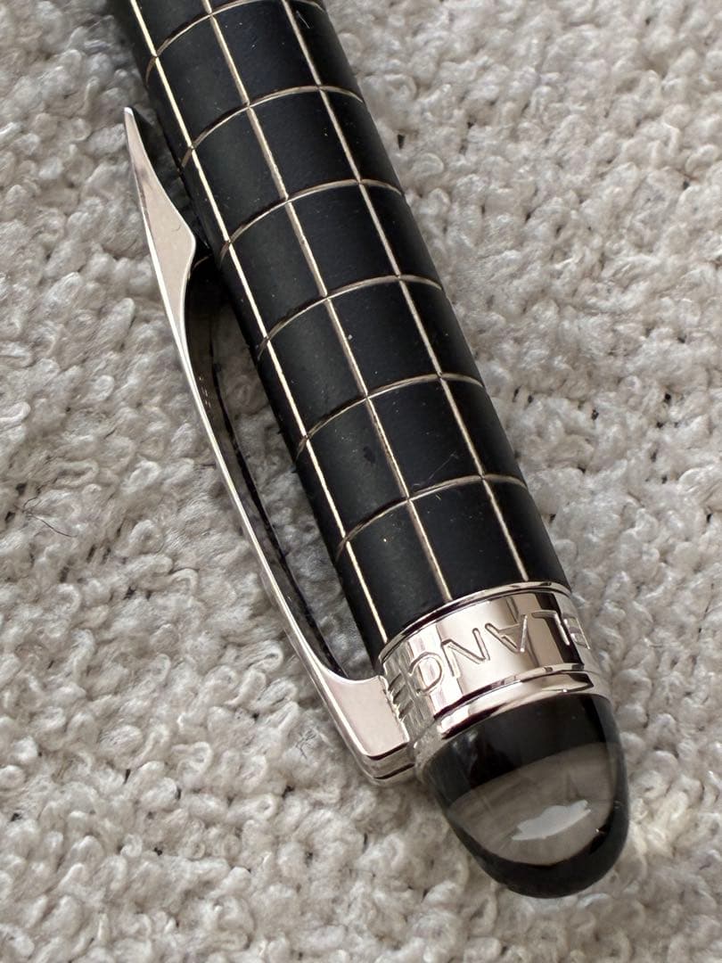 ◾️モンブラン◾️スターウォーカー ボールペン◾️メタルラバー◾️化粧箱、サービスガイド