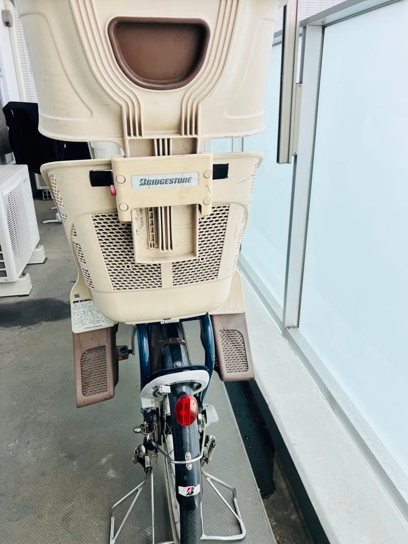 引き取り限定　ブリヂストン子子供乗せ3人乗り自転車