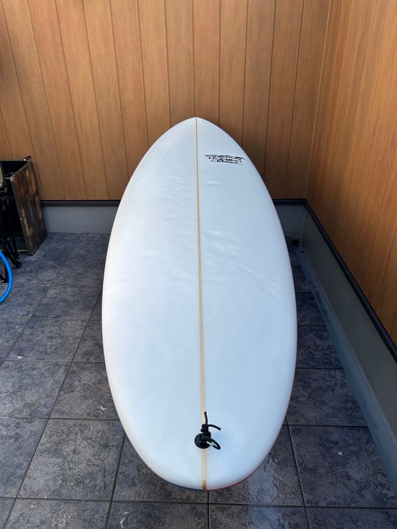 ジャスティスサーフボード 7'4