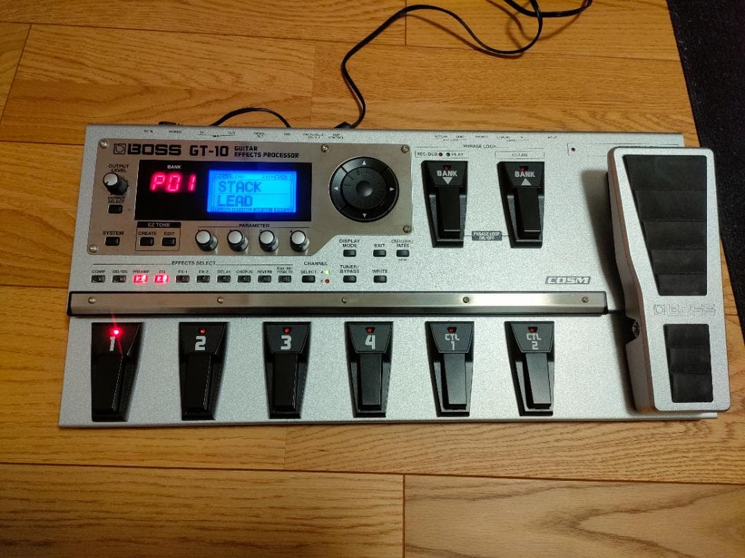 BOSS　マルチエフェクター　GT-10　エフェクターケース付き