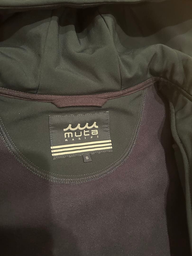 muta MARINEの3LAYER ボンディングパーカー（ネイビー）　サイズS