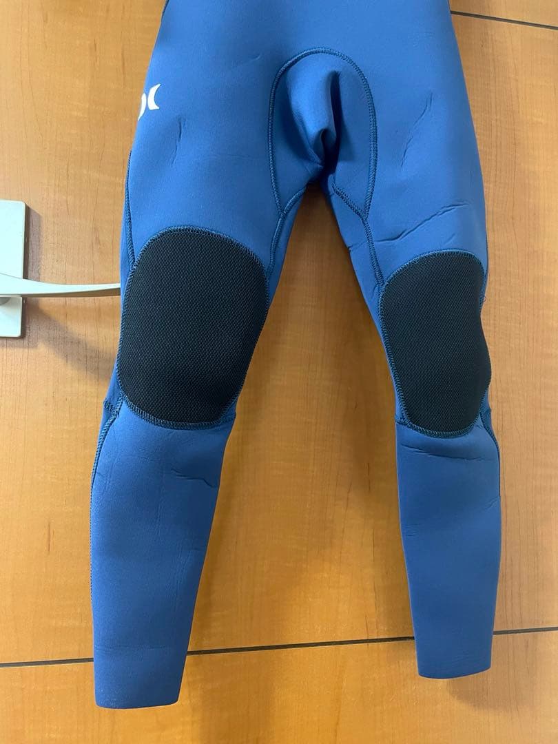 キッズ　フルスーツHurley ブルー/オフホワイト8号（132~140cm）