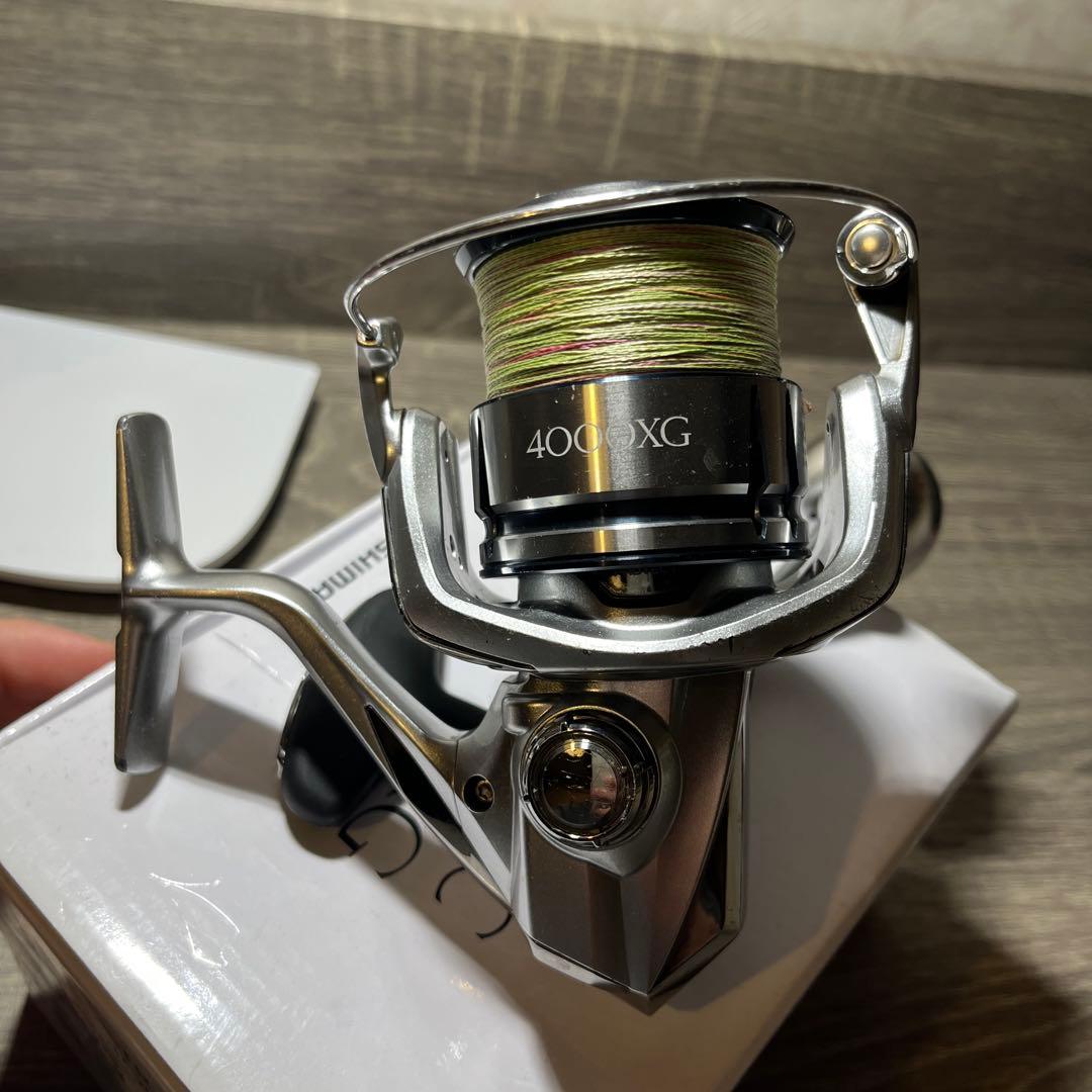 シマノ STRADIC 4000XG スピニングリール