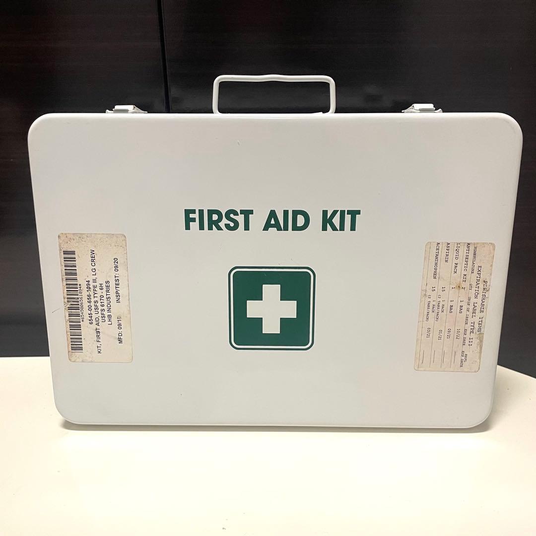 【米軍実物】USFS 救急箱 メタルケース 放出品