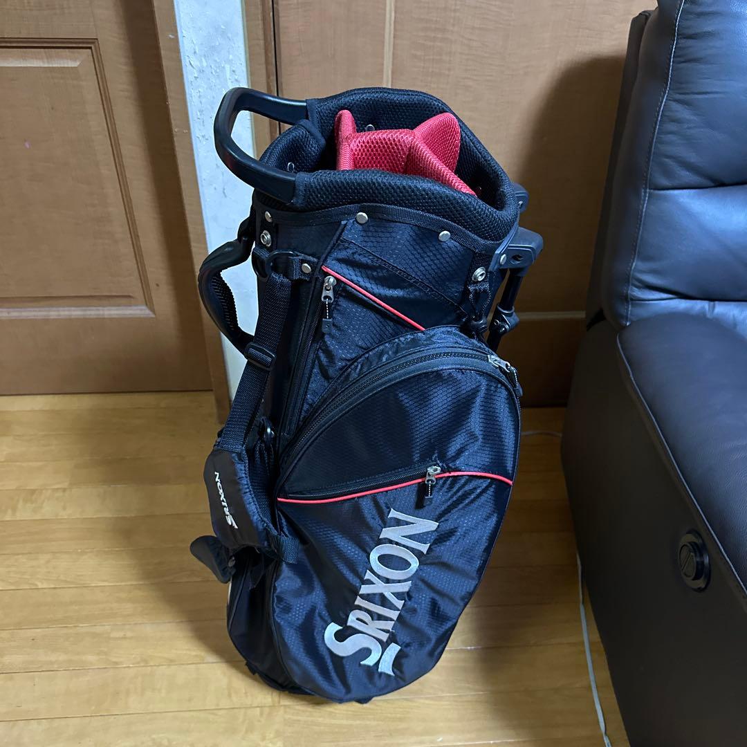 スリクソンスタンド式キャディバッグ9型フード付き＆ゴルフバッグセット品