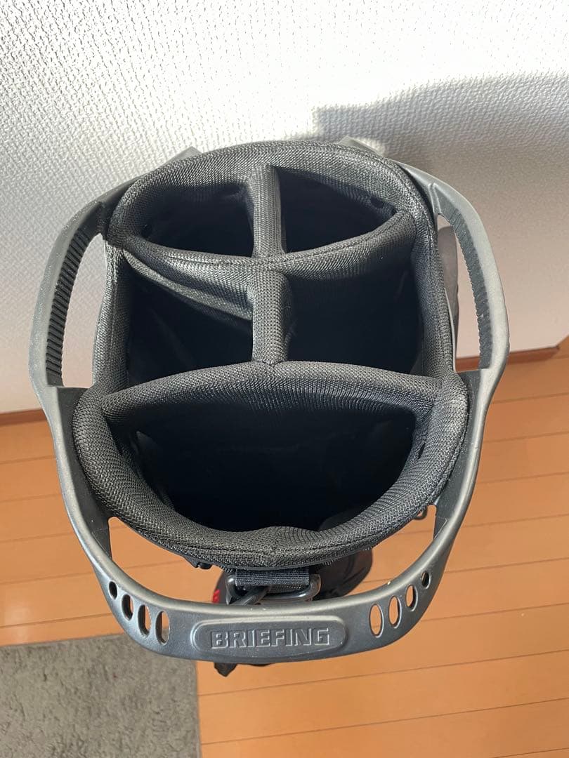 ブリーフィング　ゴルフバック