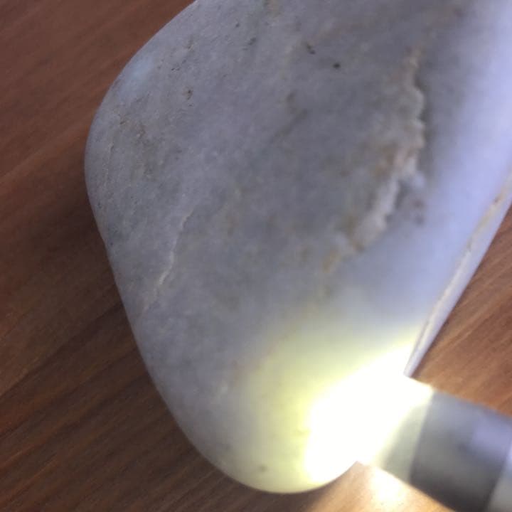 糸魚川翡翠　海石　白