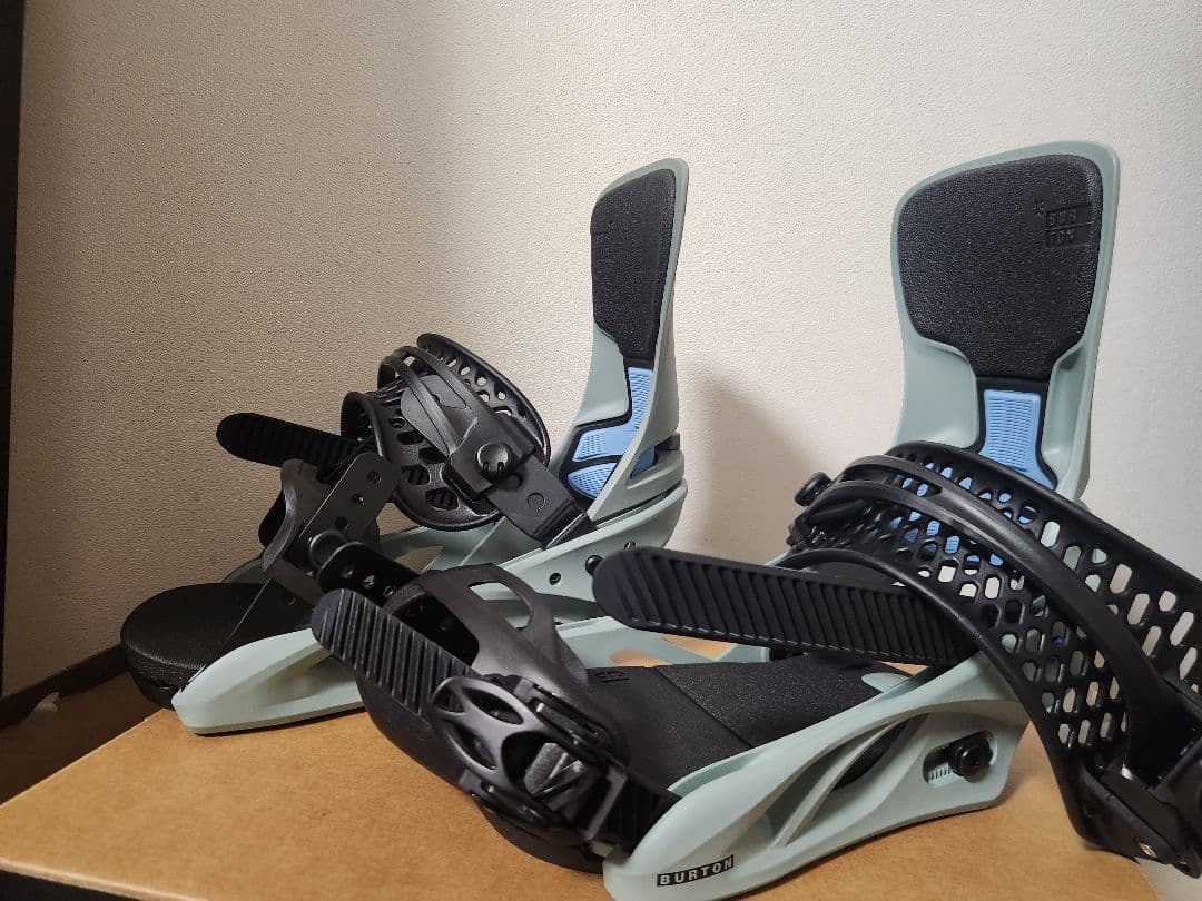 BURTON レクサX ウィメンズMサイズ 新品未使用品 バートン