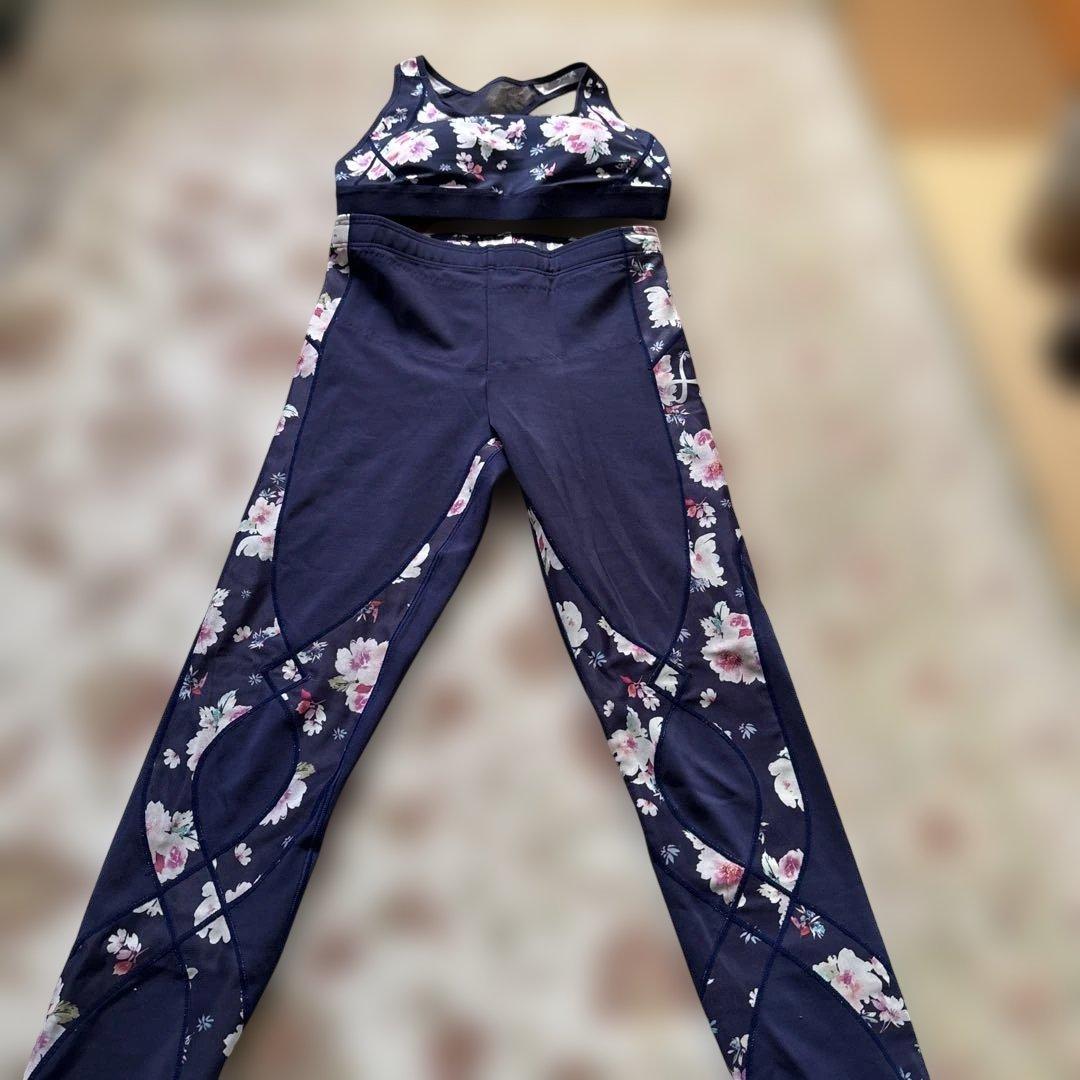 CW-X セットアップ ネイビー フラワープリント ヨガウェアセット
