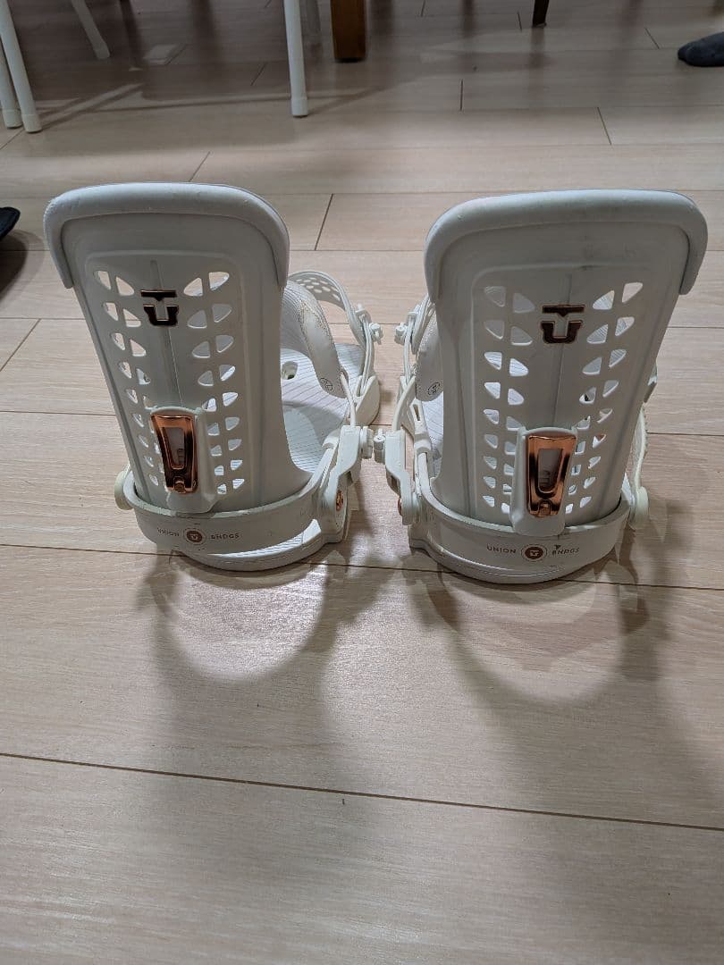 TRILOGY スノーボード　ビンディングホワイト　UNION　ユニオン