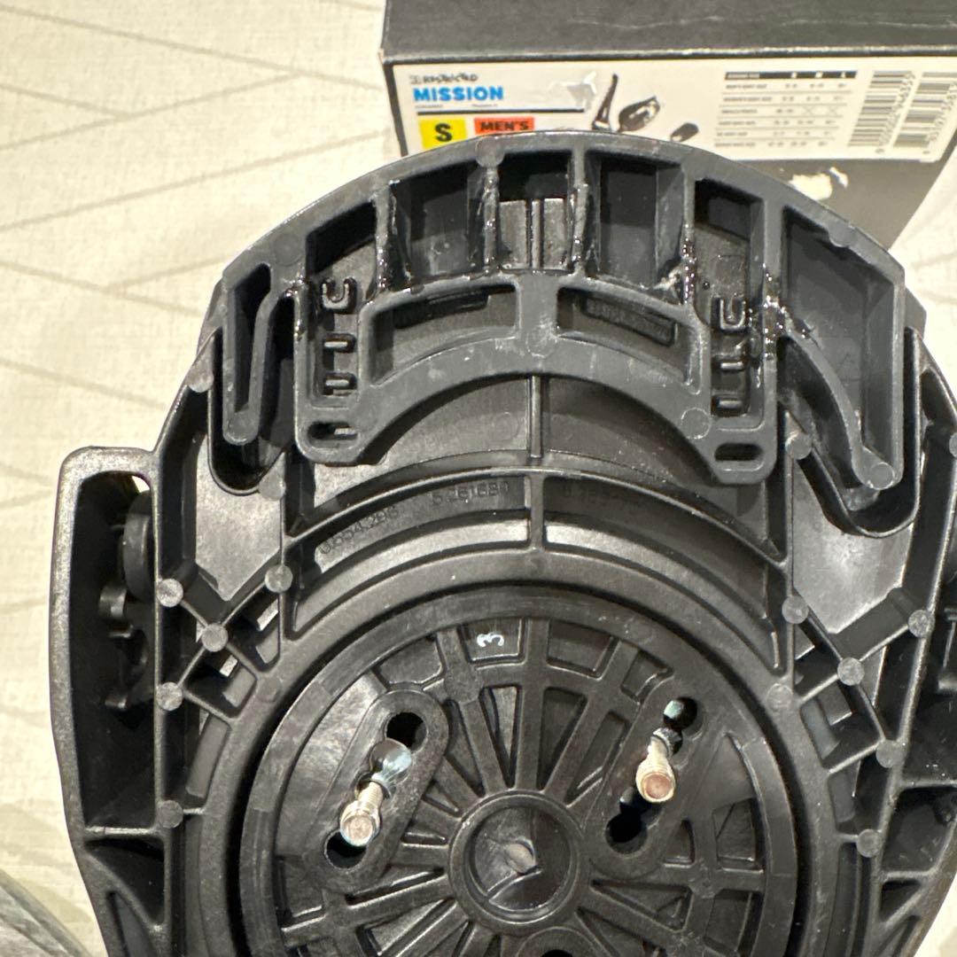 【お得】BURTON MISSION Sサイズスノーボードビンディング