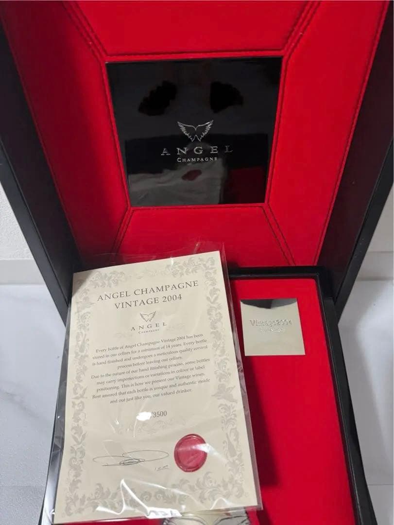 ANGEL CHAMPAGNE エンジェル　シルバー　プラチナ