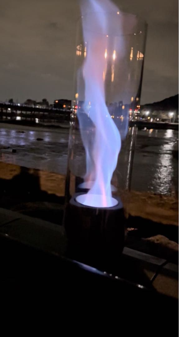 お値下げ！　MENKA 本物の炎を飾るトルネードランタン