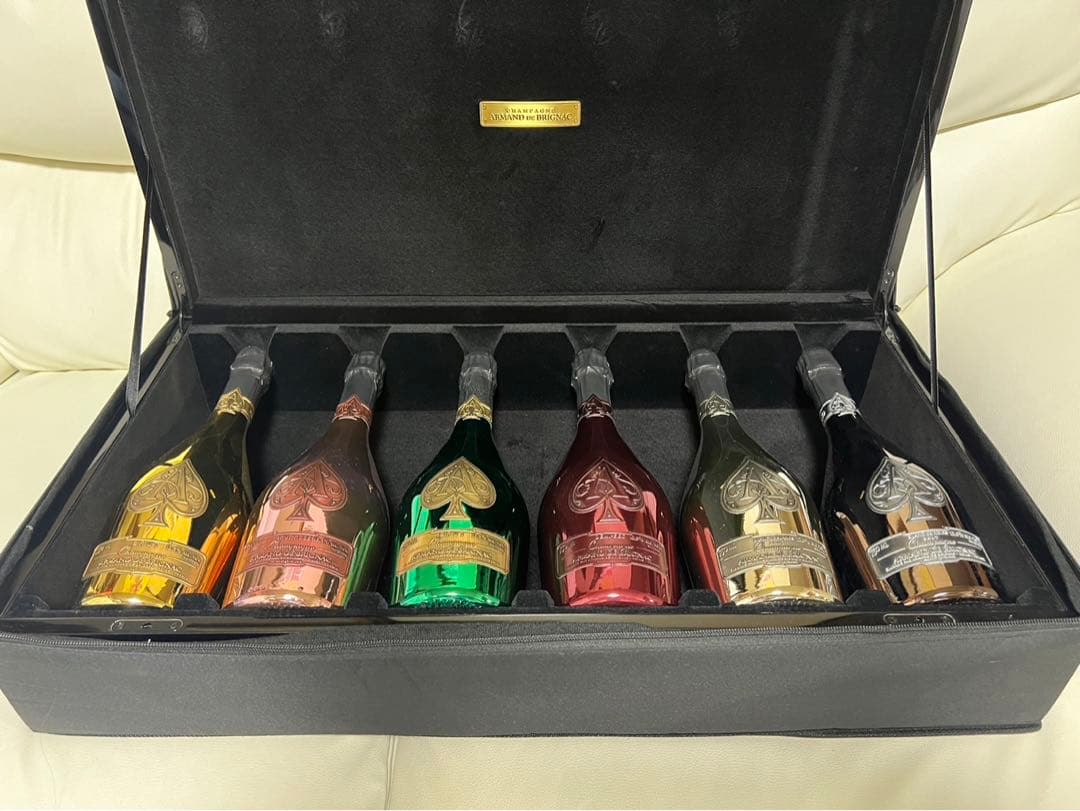 アルマンド　ラ・コレクション　ブラック　シルバー　ゴールド他3本　正規品　未開封