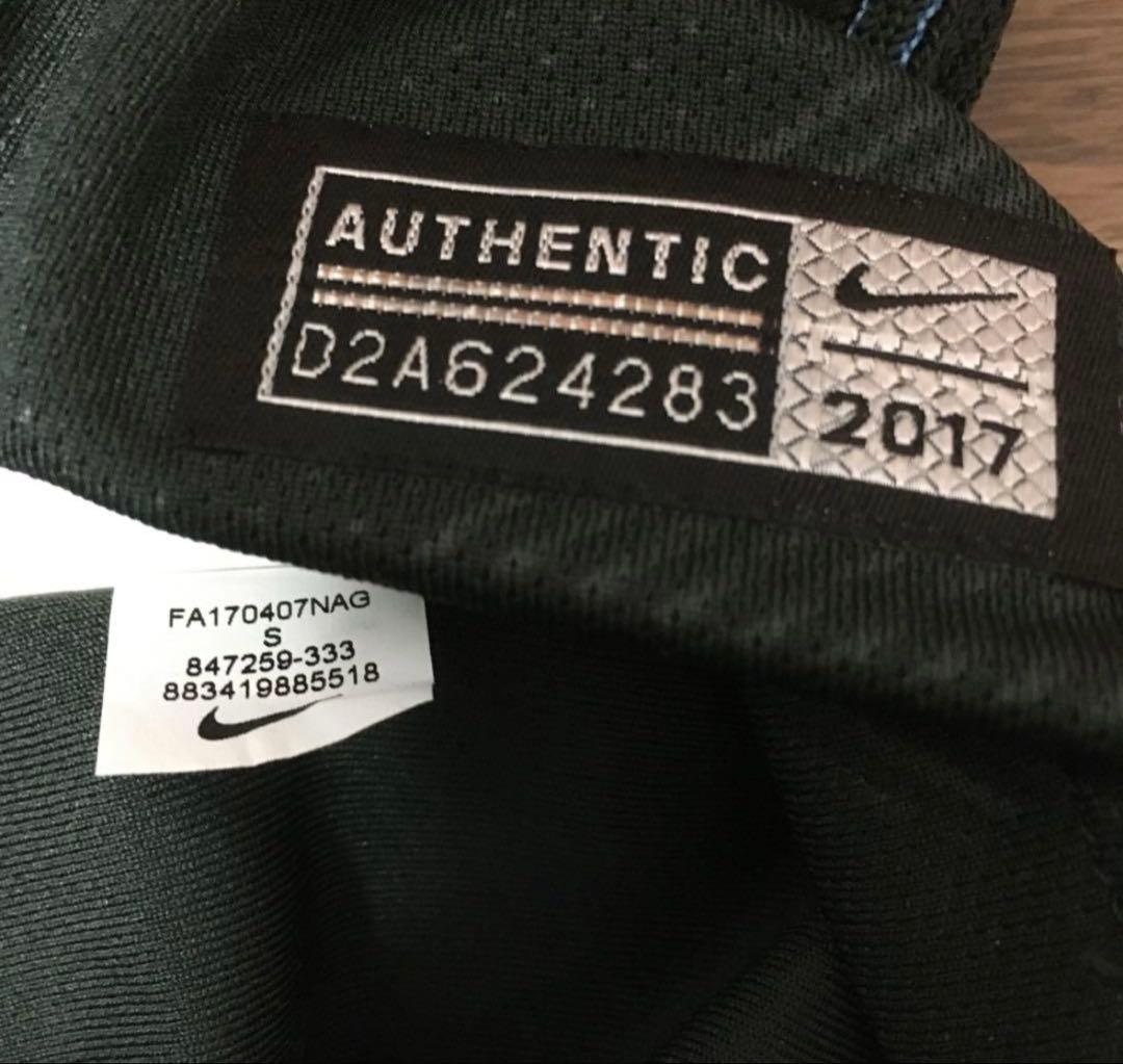 ベルナルドシウバ　マンチェスターシティ　ユニフォーム