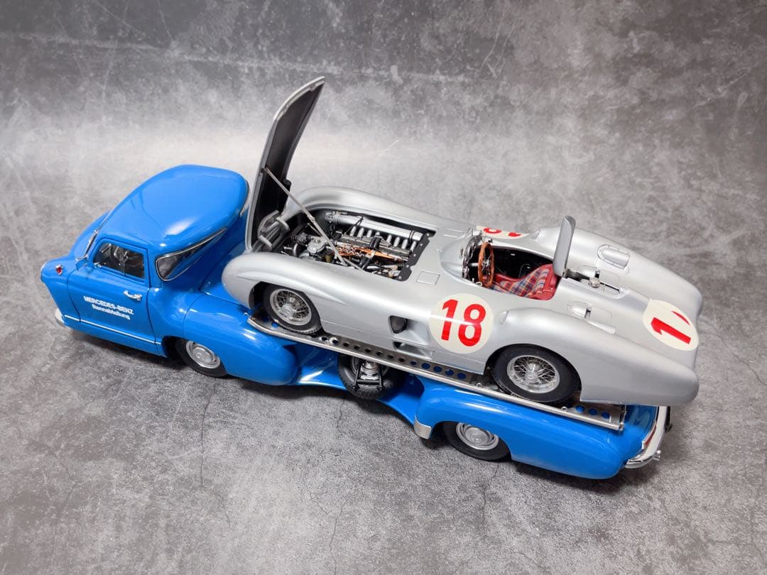 CMC 1/18 メルセデス・ベンツ　W196 優勝車#18 ミニカー