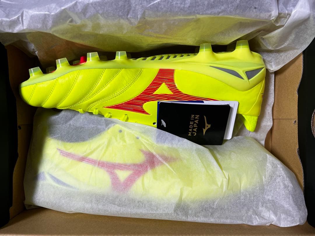 新品 ミズノ モレリアネオ4ジャパン 28㌢ P1GA243045