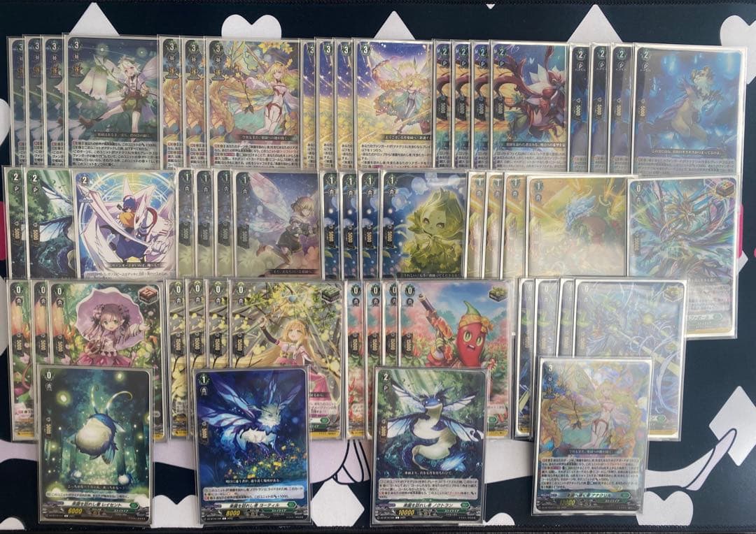 ストイケイア ナナクリル デッキ スリーブ付き