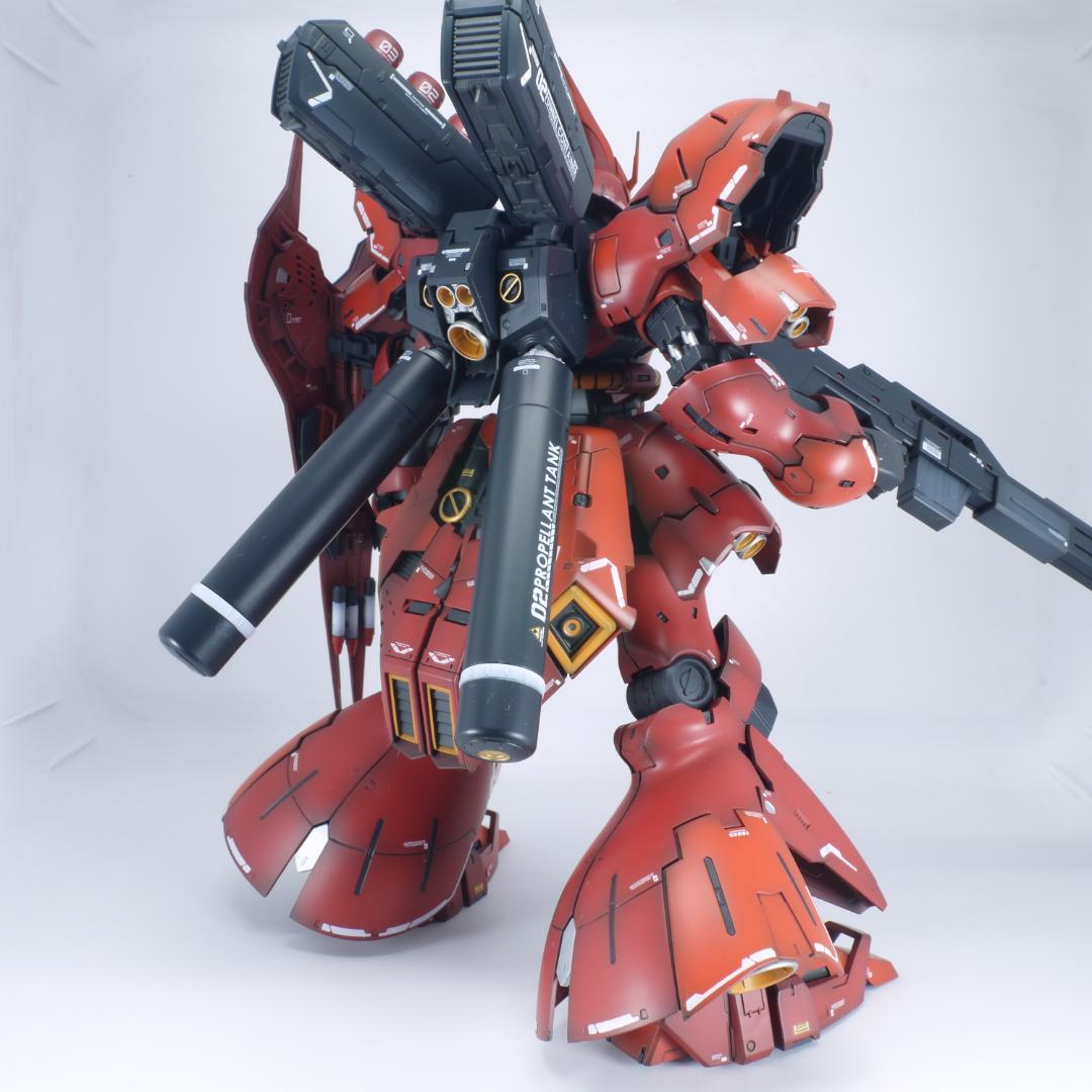 ガンプラ　RG サザビー　全塗装　完成品