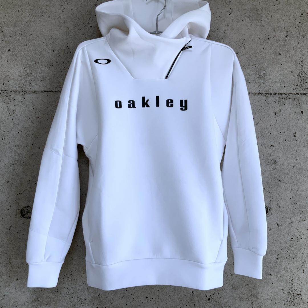 OAKLEY ELEVATE BULGE ストレッチ プルオーバーフーディー