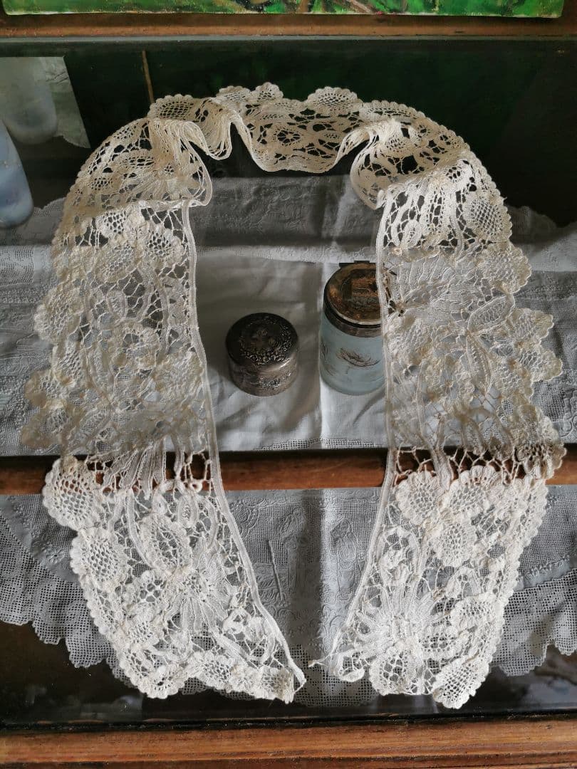 アンティークベルギー デュセス＆プリンセスレース ロングショール 向日葵の花と葉