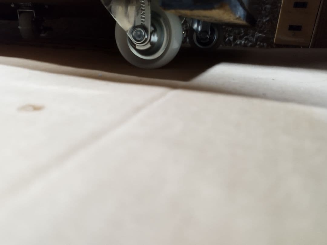 【たのメル便】スロットキャビネット 収納スペース＆キャスター付き