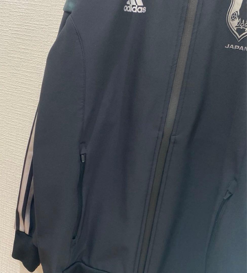 海外人気 高級感 サッカー 日本代表 adidas／トラックトップ ジャージ