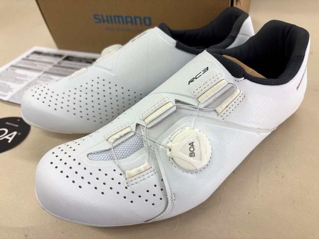 218【新品・未使用】シマノ　SH-RC300　ビンディングシューズ　EU41