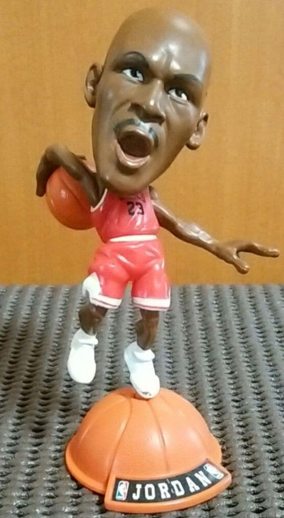 コービー＆A.アイバーソン＆M.ジョーダン2体＆A.アイバーソン未開封セット