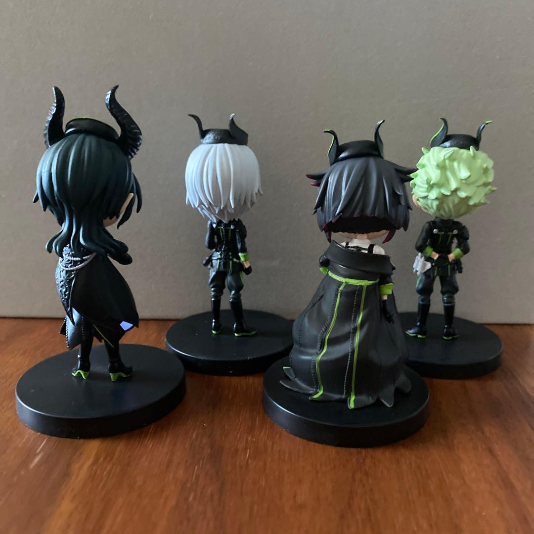 ツイステ　Qposket petit 24点セット　フィギュア