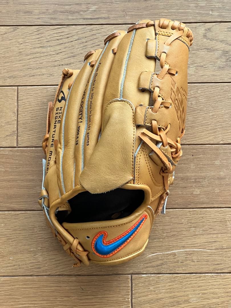 NIKE 松坂大輔 プロ通算100勝記念グラブ 軟式 未使