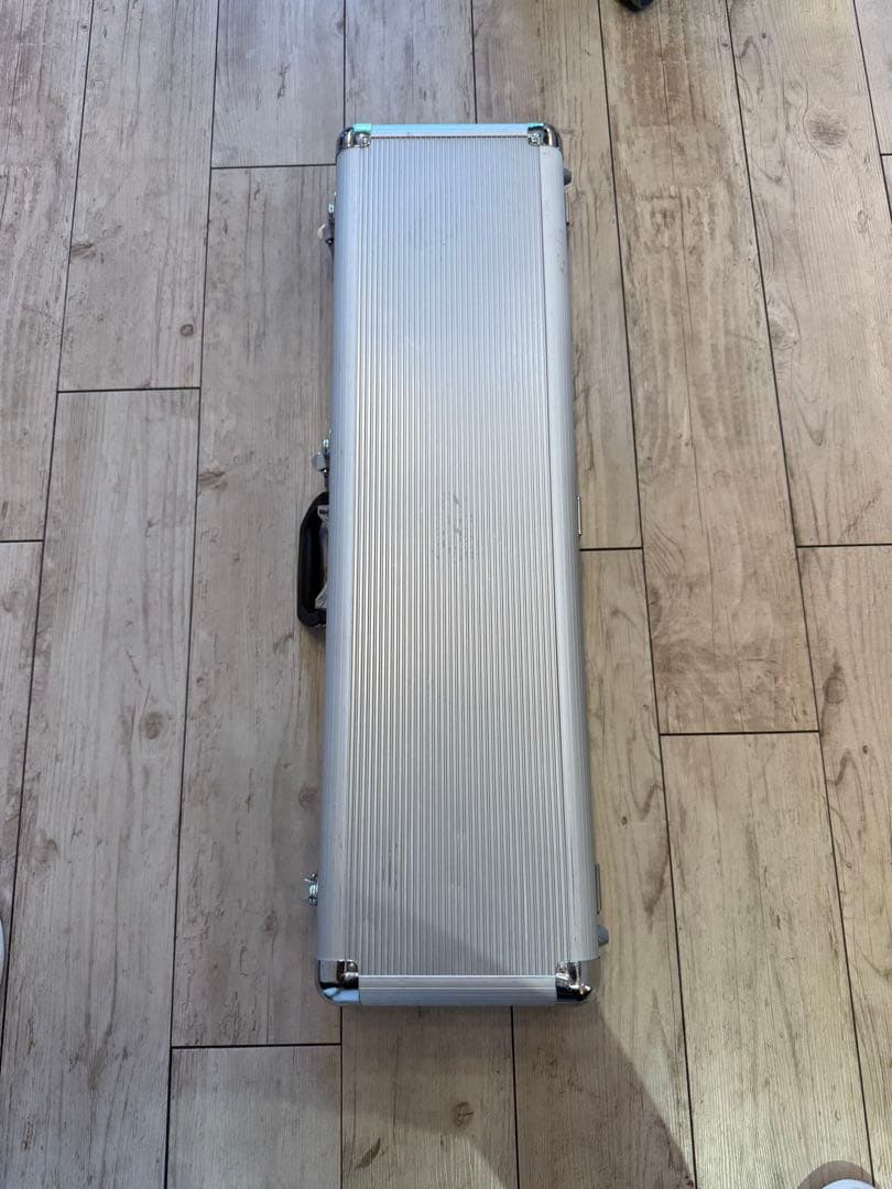 八重山黒木　漆塗り　三線