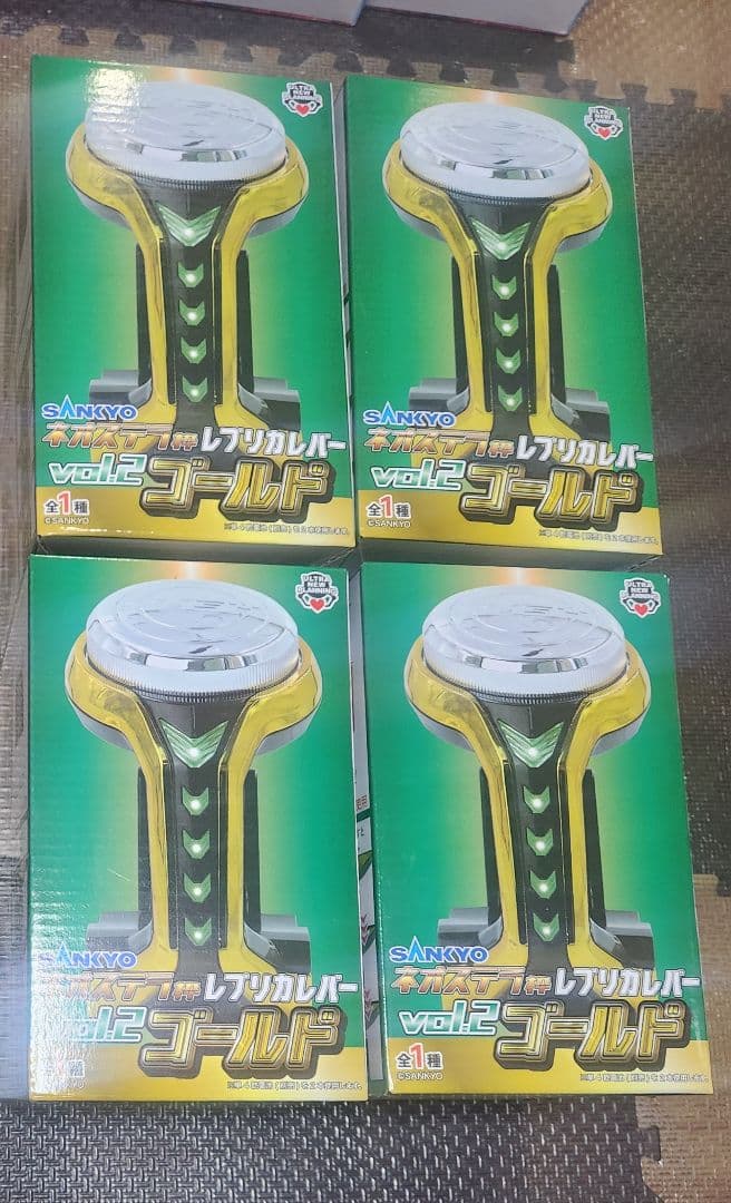 SANKYO、サミーレプリカレバー５種プッシュボタン２種クレイジーギア 計４9個