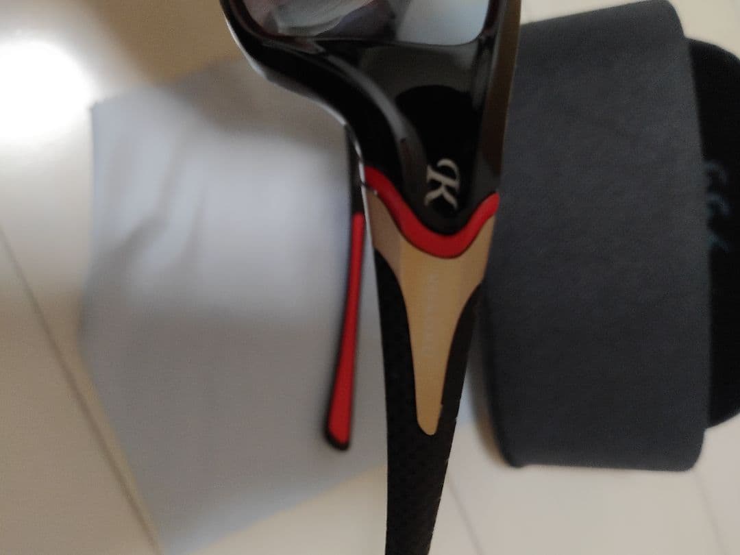 Asuka 550 サングラス 黒/赤