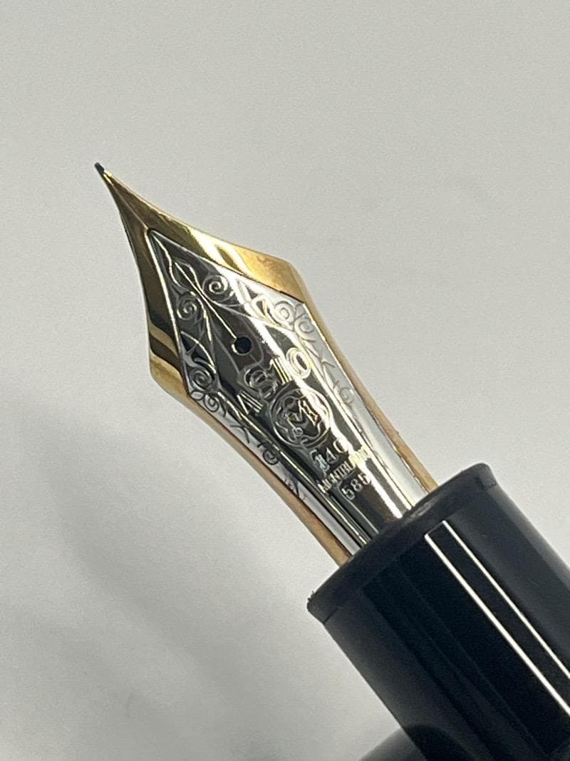モンブラン マイスターシュテュック 万年筆 ペン先14C 585 #149